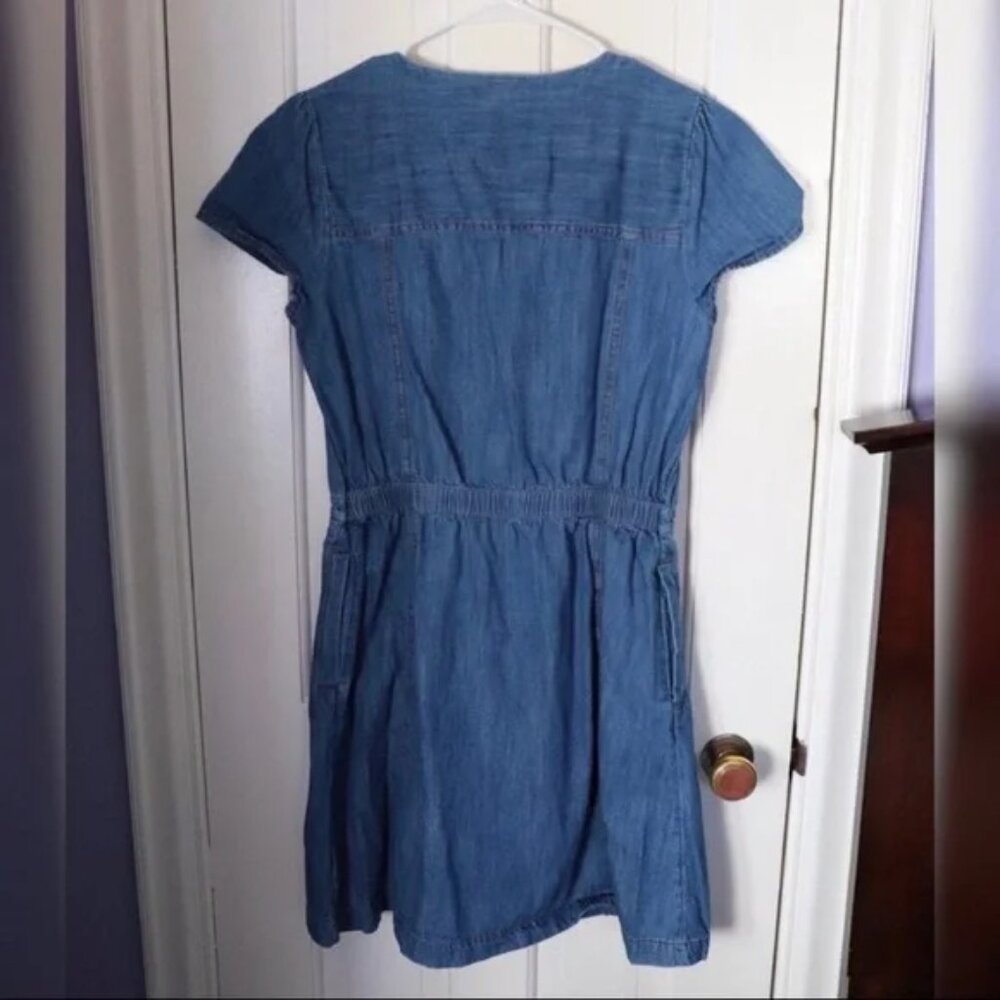 Old Navy Button Down Denim Dress pockets short sleeve chambray preppy sz MEDIUM - Picture 3 of 8